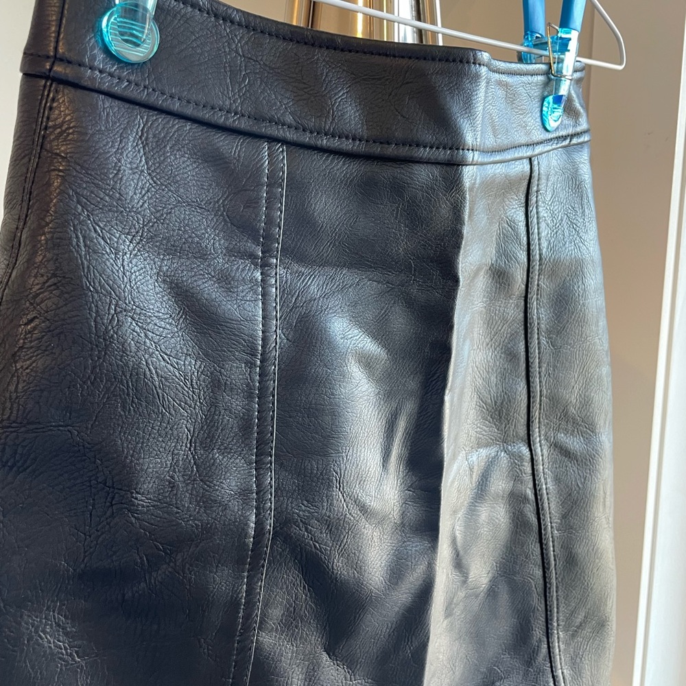 H&M - Faux Leather Mini Skirt - Size Small - Barely Worn